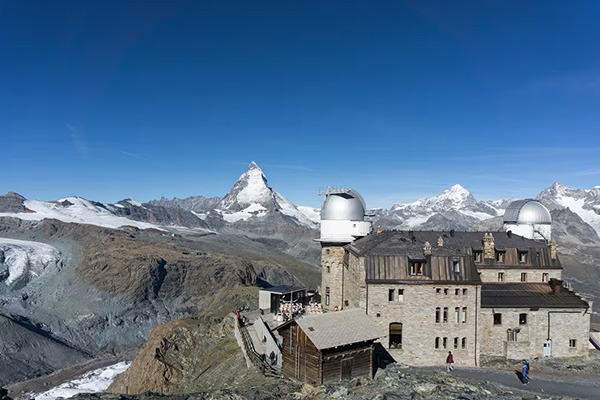 戈爾內格拉特峰