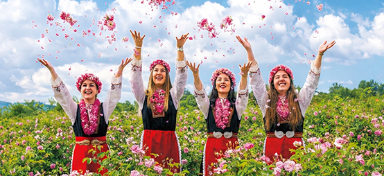 保加利亞玫瑰節盛典遊